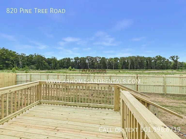 820 Pine Tree Rd — Photo 17