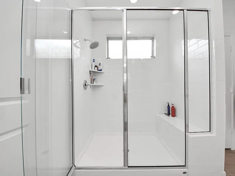 4946 Sky Bluff Dr — Photo 23