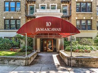 10 Jamaicaway APT 2, Boston, MA 02130