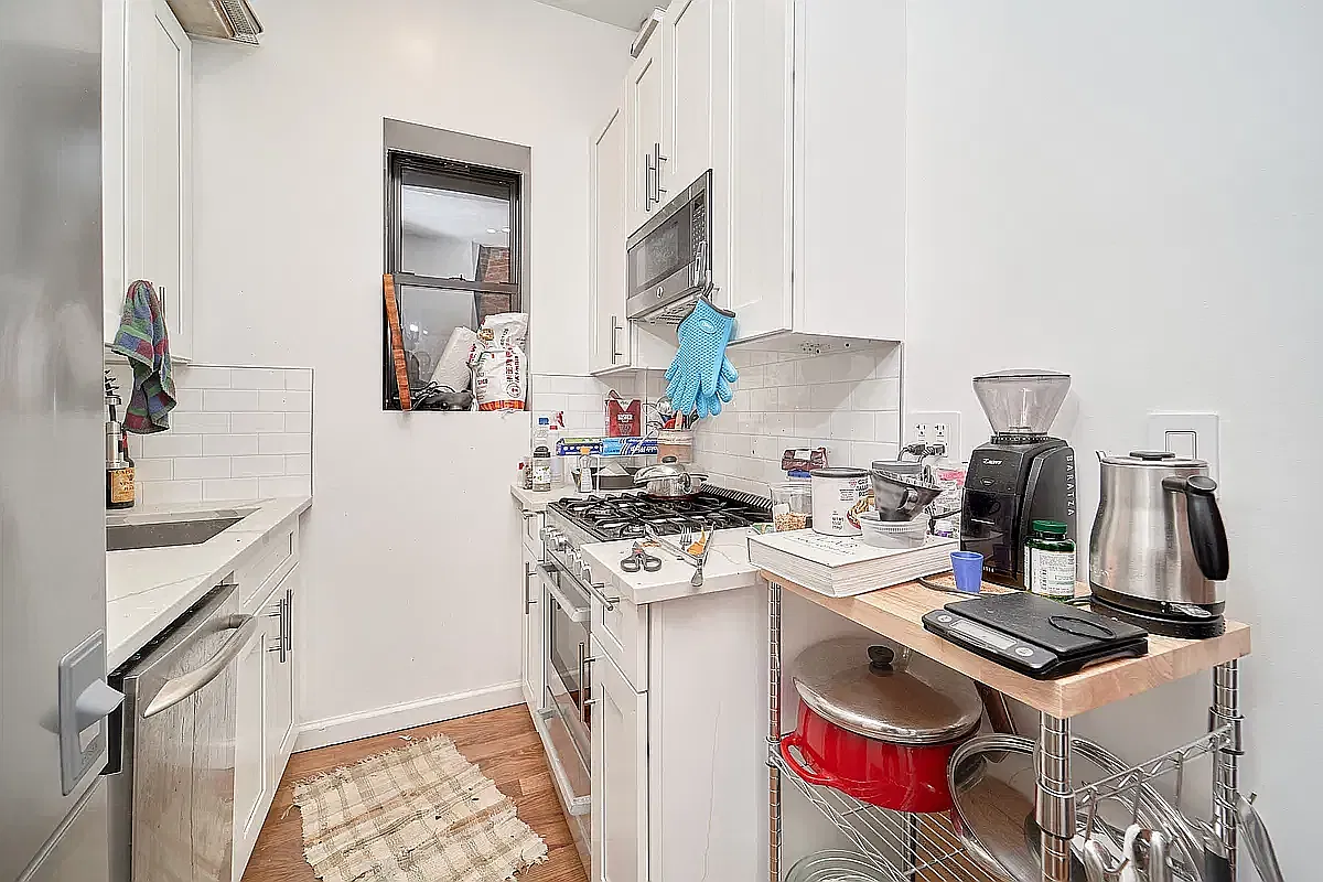 149 Norfolk St — Photo 4