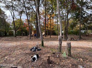 712 Gibson St, Trenton, TN 38382