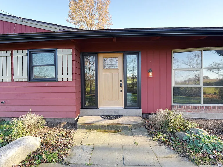 53 Iron Bridge Rd — Photo 2