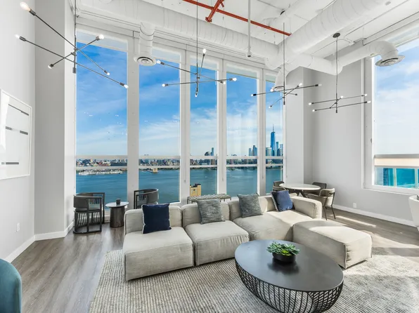 110 River Drive image 12 of 23