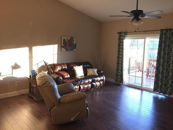 5th image of 2770 Waters Place Dr #B
