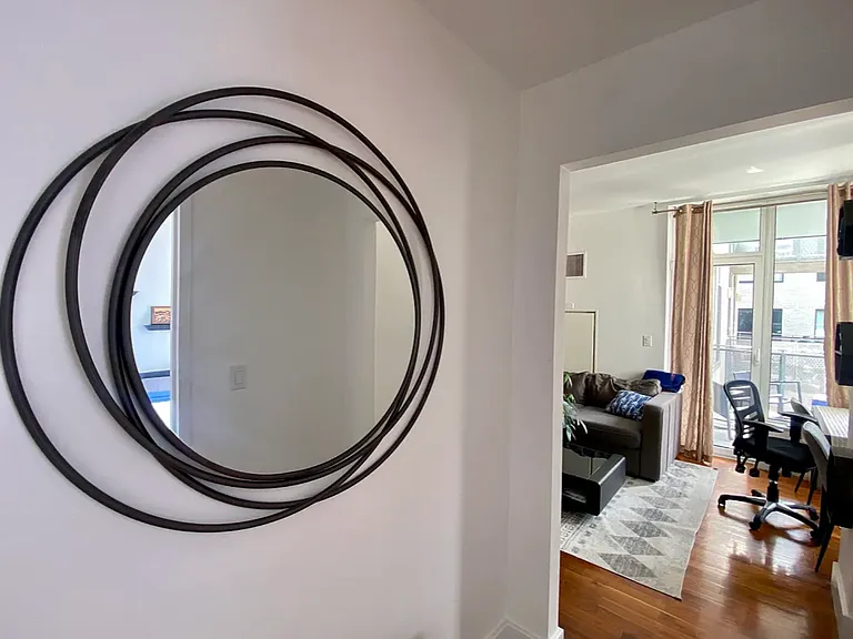 214 N 11th St #5U — Photo 6