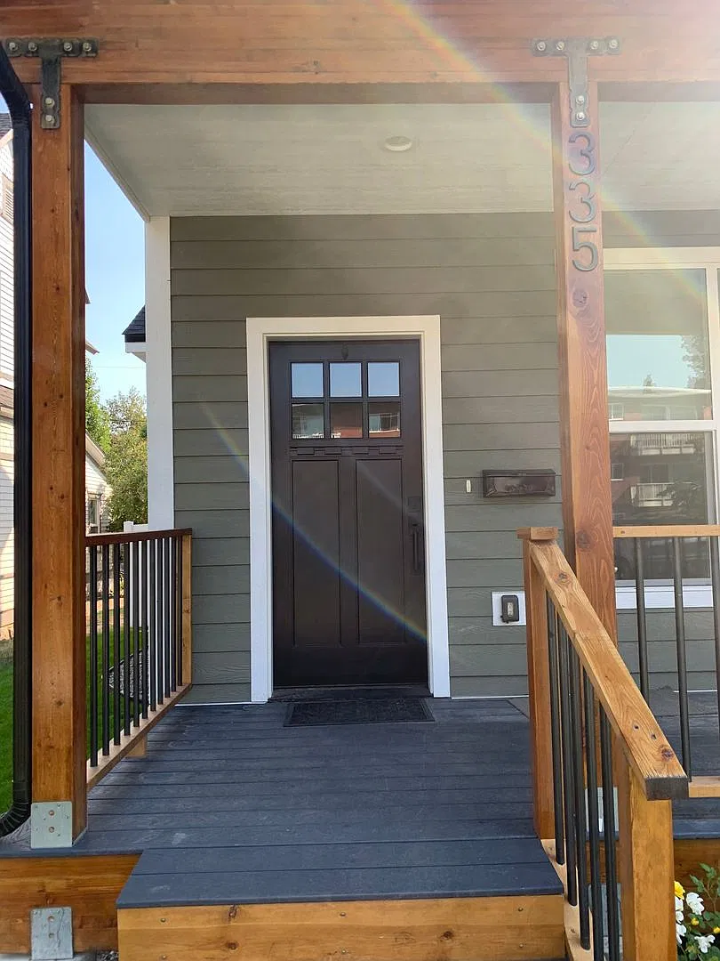 Emmy's Village — Photo 3