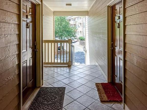 4th image of 220 Renaissance Pkwy NE #310