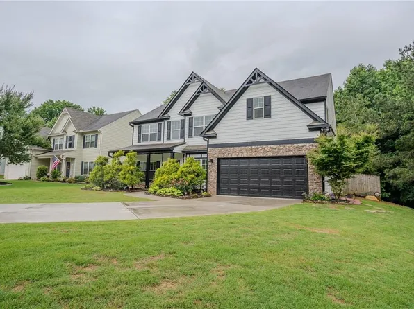 1527 Washington Rose Ave, Hoschton, GA 30548