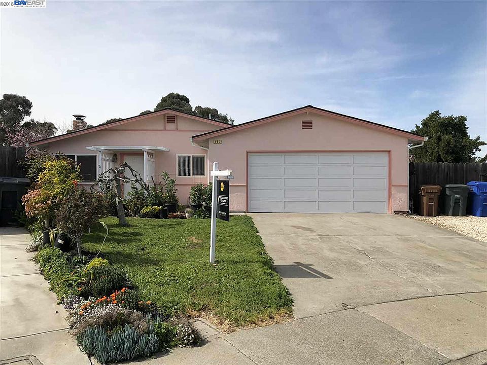 1st image of 163 San Joaquin Ct