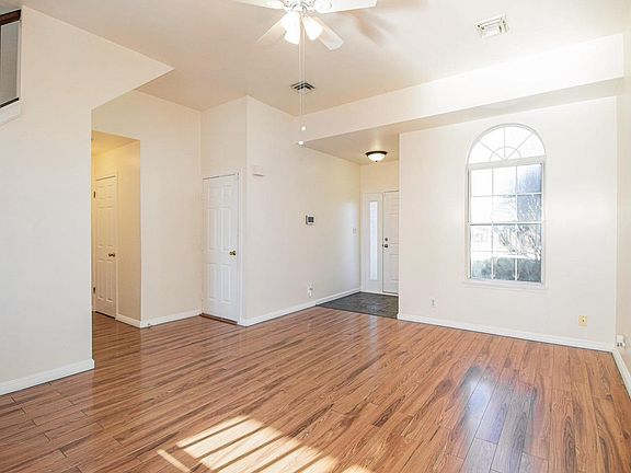 4th image of 6280 Spring Knoll Dr