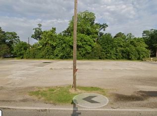 2800 Nicholson Dr, Baton Rouge, LA 70802