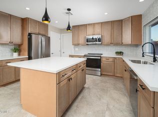 5227 W Onyx Ave, Glendale, AZ 85302