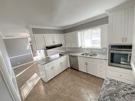 4th image of 3715 E 51st Pl