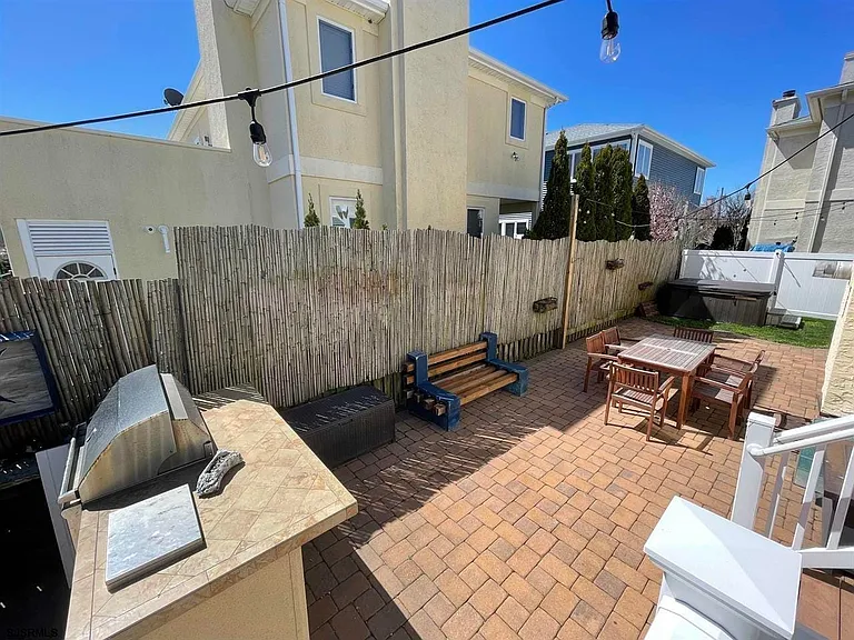 12 Seaside Ct — Photo 7