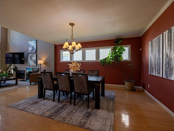 2nd image of 229 Keelson Dr #11