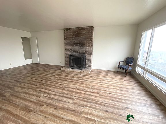 2nd image of 318 Higate Dr