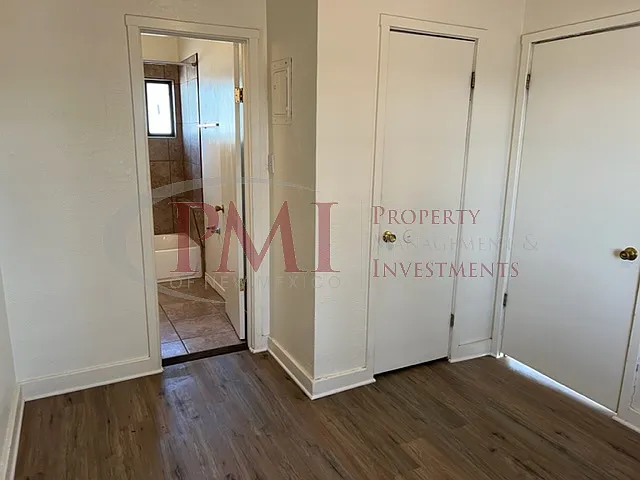 Montana Avenue 1404 — Photo 14