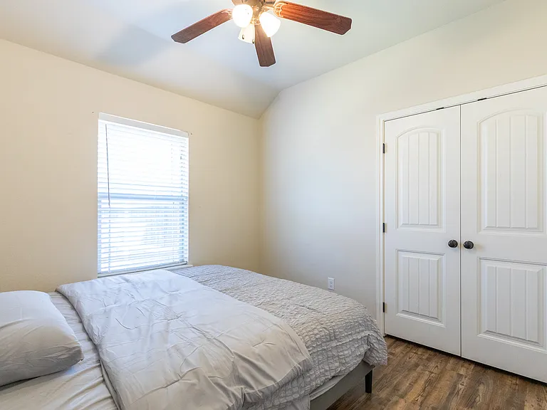 349 Whiterock Dr — Photo 17