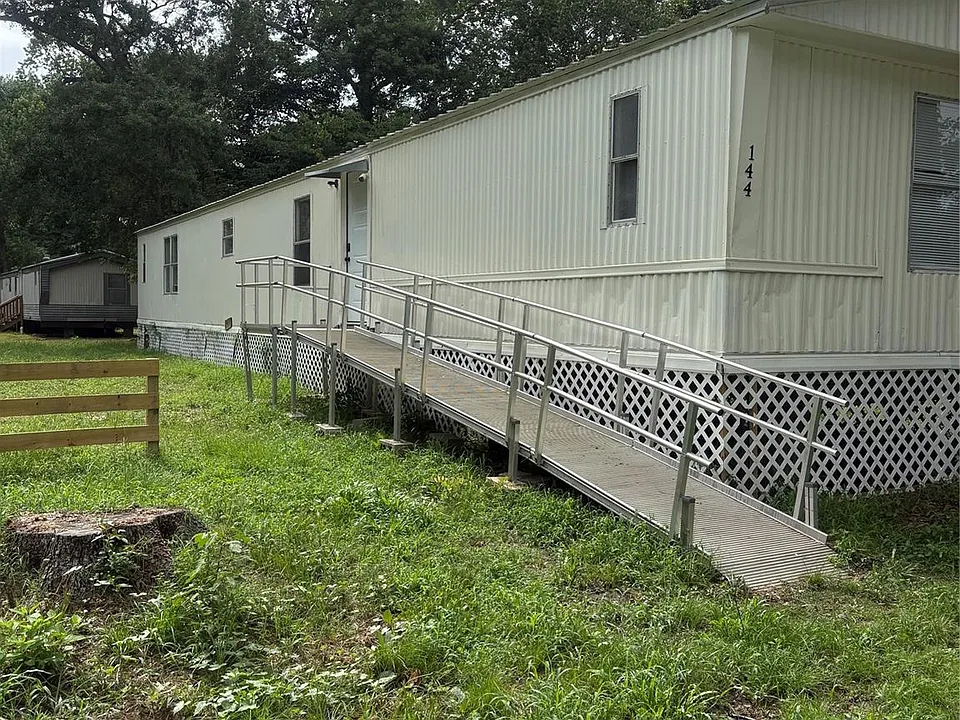 144 Lees Village Rd