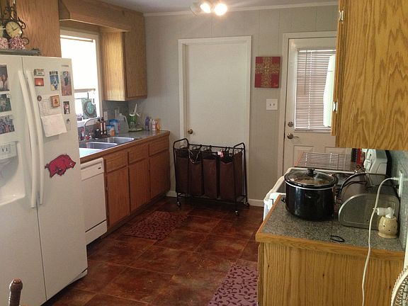 2nd image of 270 Tanglewood Dr
