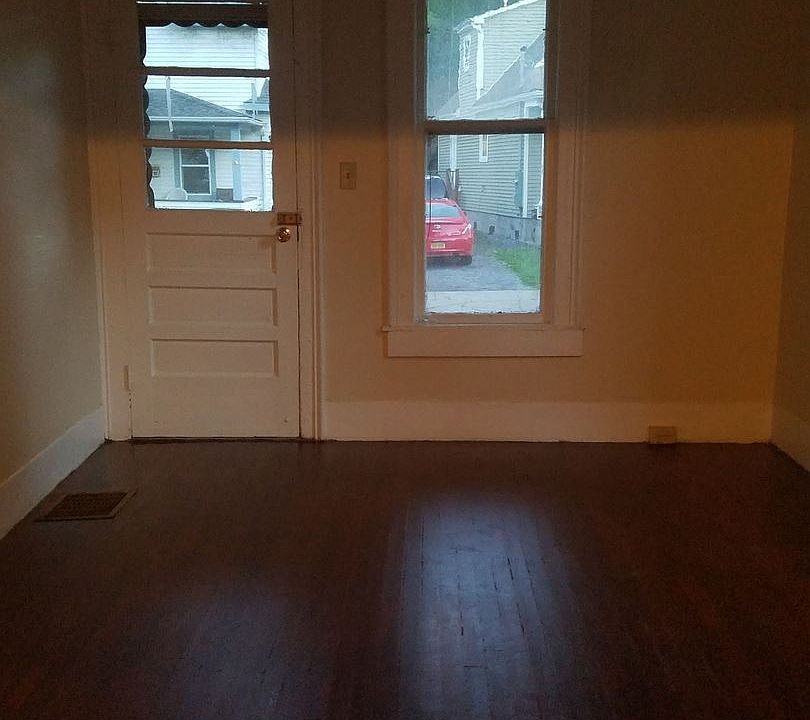 1st image of 36 Arthur Ave