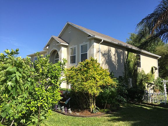 2nd image of 1109 Myrtle Lake View Dr