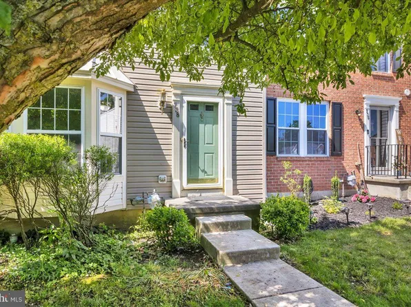 738 Quest Ct, Mantua, NJ 08051