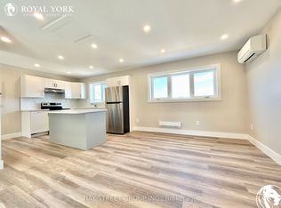 180 Ardagh Rd #2, Barrie, ON L4N 3V6