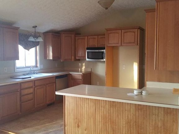 5th image of 34011 Luanne Dr