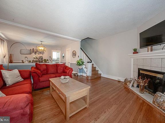 5th image of 3418 Plumstead Ave