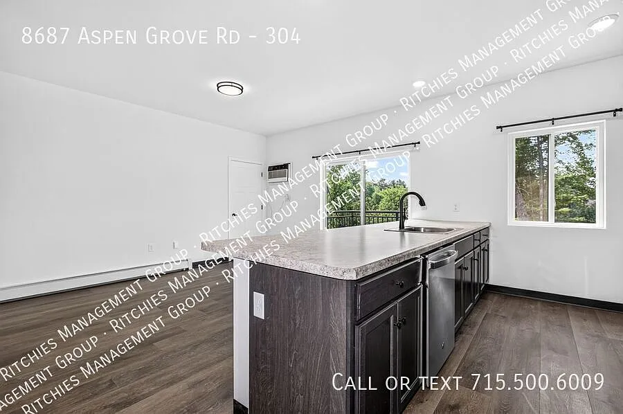 Brand-New Large 2 Bed, 2 Bath Apartment with Garage, Private Entry & In-Unit Laundry — Photo 2