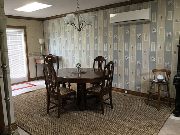 4th image of 703 Birchwood Dr