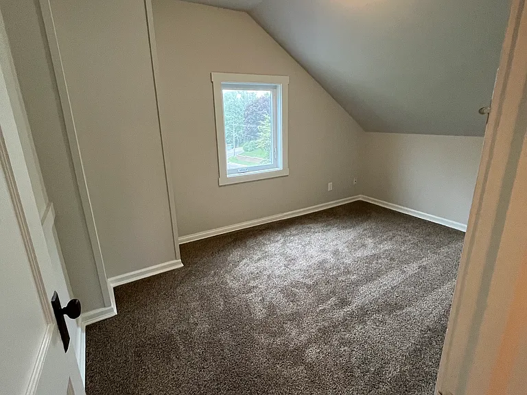 453 Mound St #2 — Photo 19
