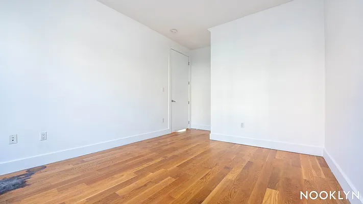 Rented by Nooklyn NYC LLC | media 20