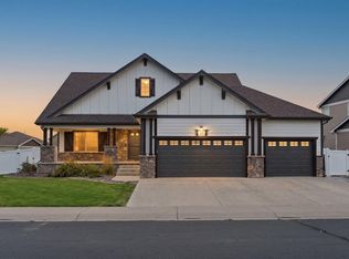410 Saratoga Way, Windsor, CO 80550