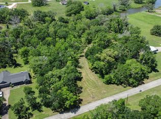 1126 Bronco Trl, Angleton, TX 77515