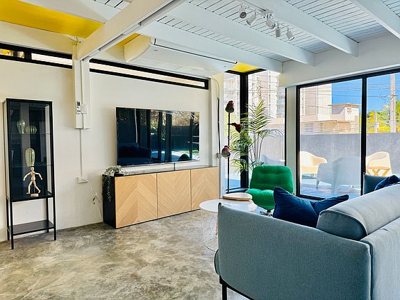 3rd image of 854 Calle Esteban Gonzalez #Penthouse 1