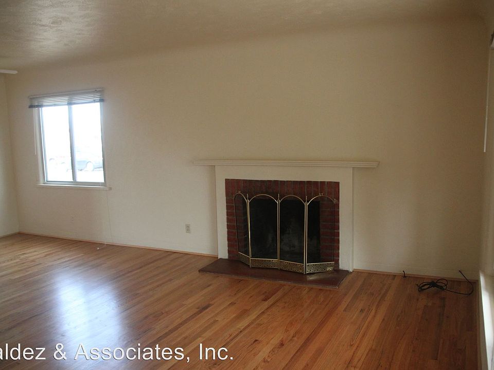 1st image of 1300 Don Diego Ave