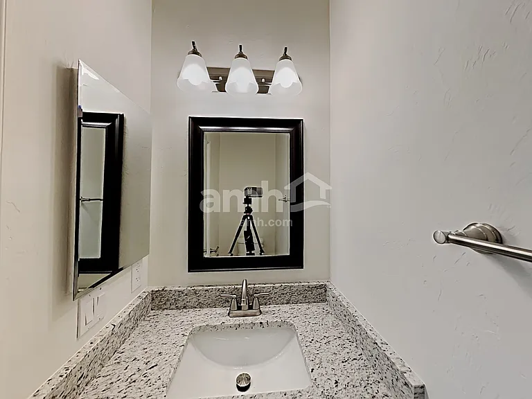 65 W Camino Rio Cebolla — Photo 10
