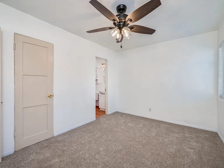 4159 Adams Ave — Photo 16