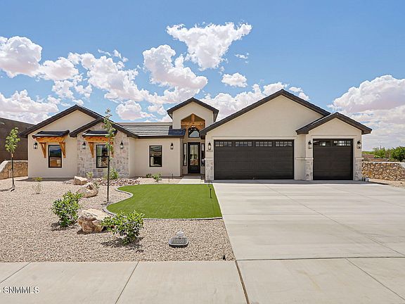 2nd image of 4050 Santa Elena Pl