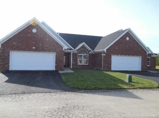 637 Kingsbury Ct, Clarksville, IN 47129