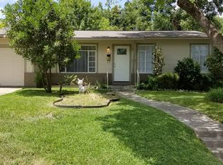 247 Addax Dr, San Antonio, TX 78213