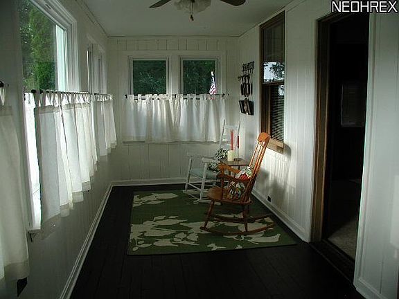 3rd image of 1878 Goodyear Blvd