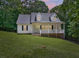 36 Massengale Rd, Kingston, GA 30145