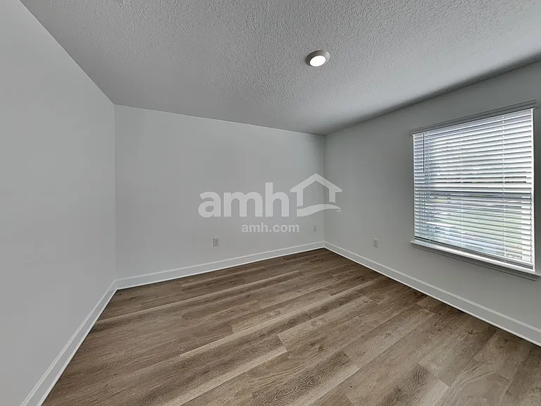 2904 20th Avenue Dr W — Photo 25