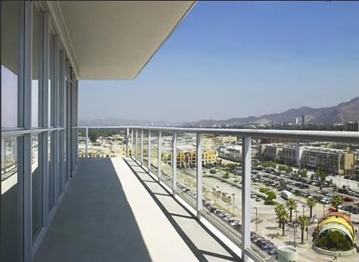 5440 N Tujunga Ave — Photo 14