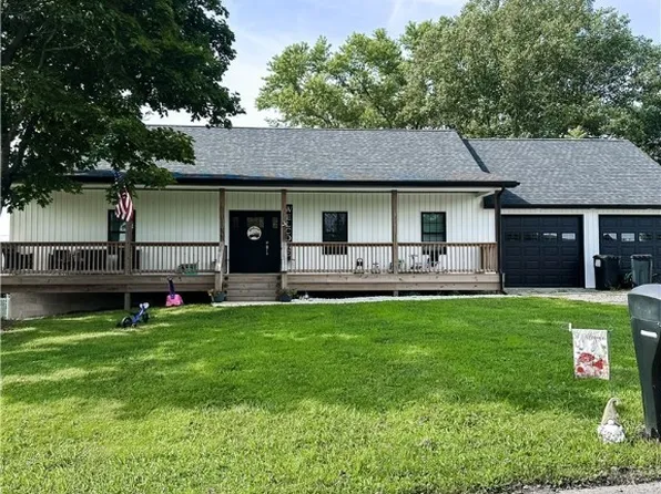 1780 Candlestick Dr, Zanesville, OH 43701
