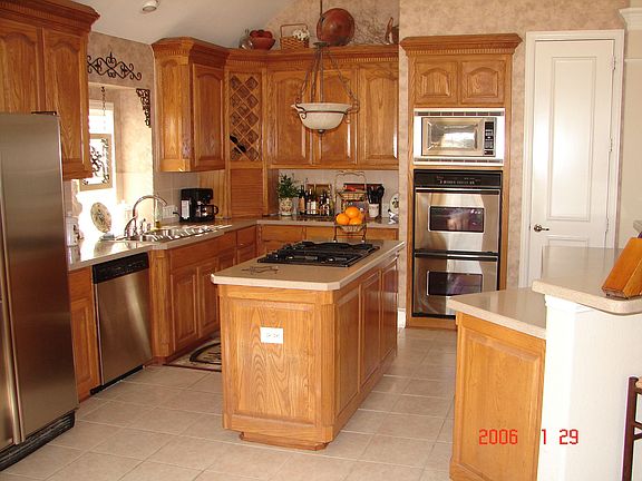 Spacious Kitchen