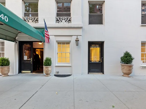 340 E 72nd St #1N, New York, NY 10021